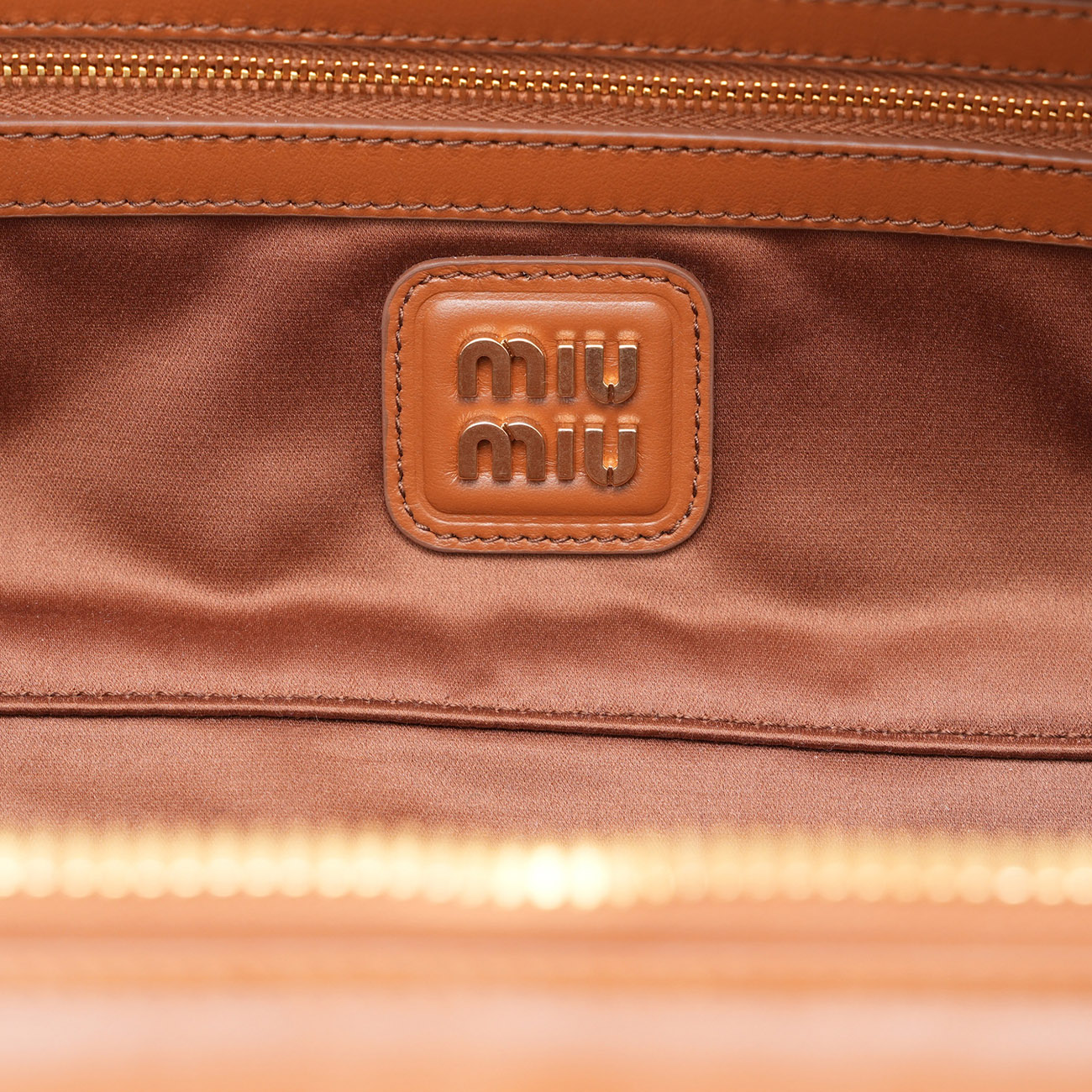 MIU MIU(USED)미우미우 아르카디 토트백
